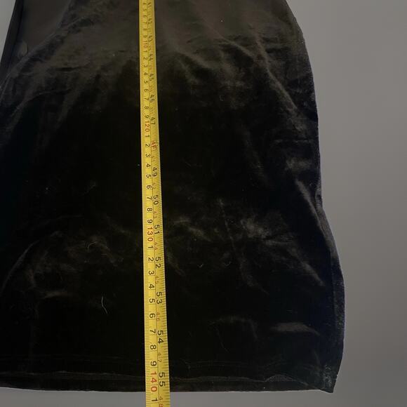 Love On A Hanger Christmas Reindeer Jumpsuit Womens Size Medium Black Velour - Picture 4 of 4